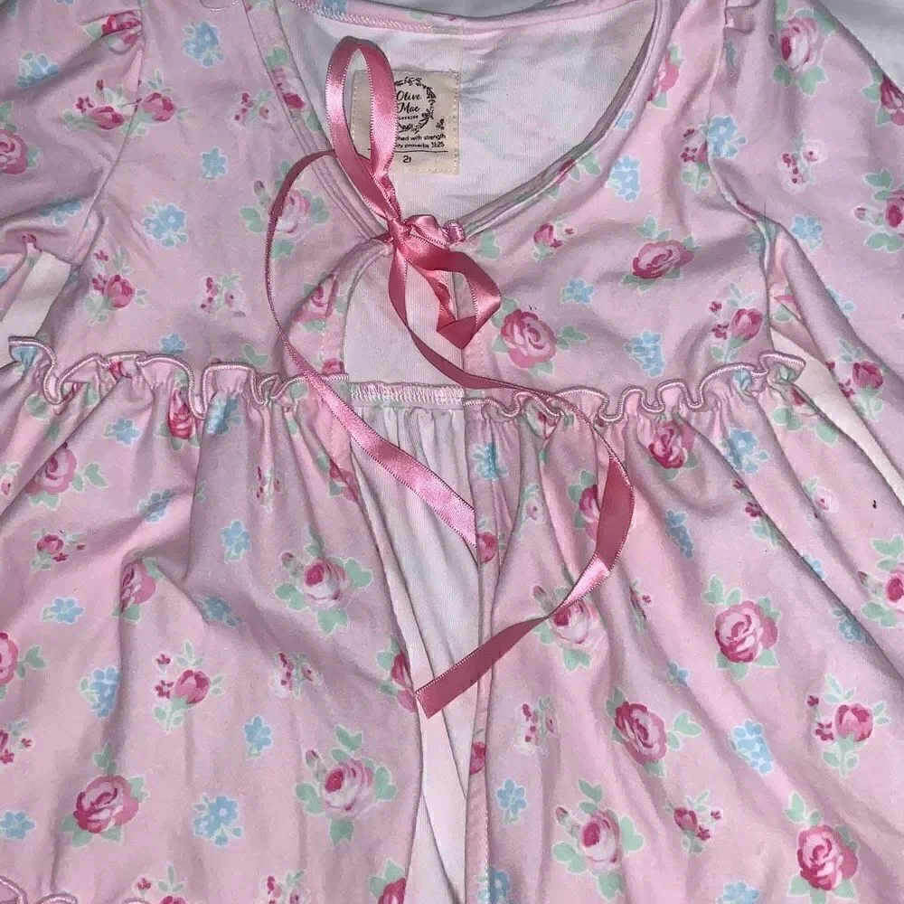 Olive Mae shabby chic robe sz 2t